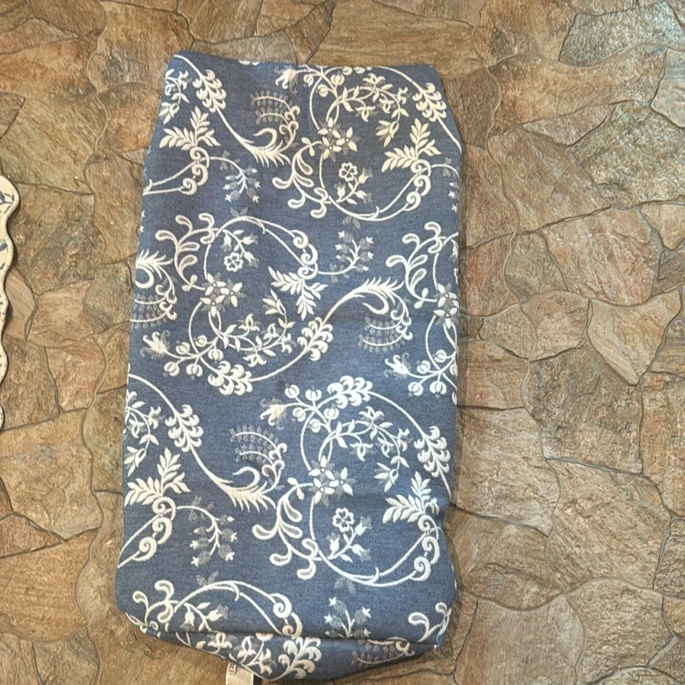 Shams Pillowcases Blue and White Floral Scroll King Size Shams Scalloped Pair